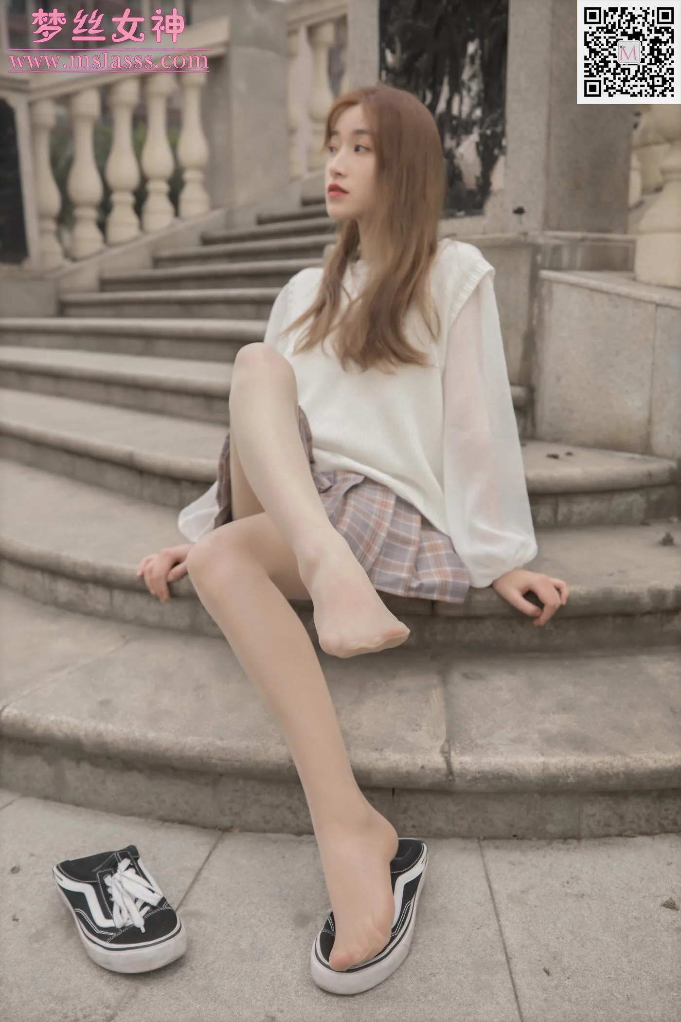 [MSLASS梦丝女神] 2020.03.10 NO.097 晓晓 女神的丝袜 [48P]插图